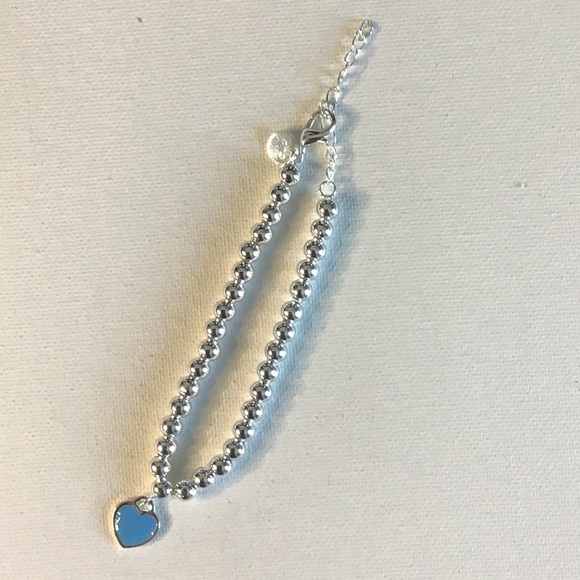 Blue Heart Silver Pearl Bracelet - Picture 9 of 10